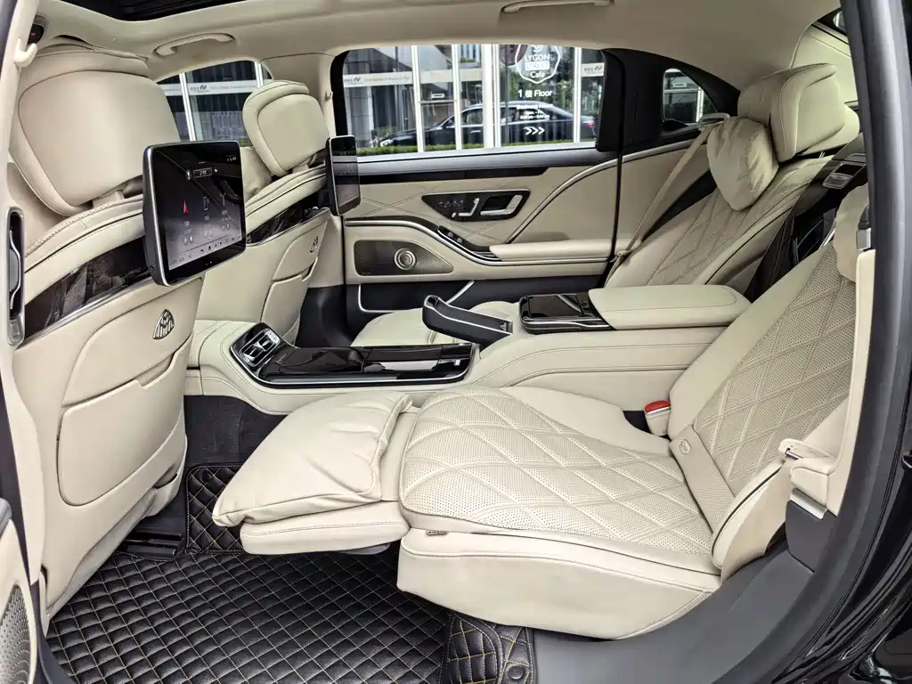 Mercedes-Benz S-Class — миниатюра 25