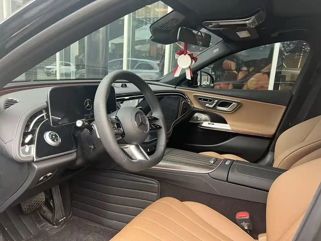 Mercedes-Benz E-Class E 2026 E 300 L Luxury