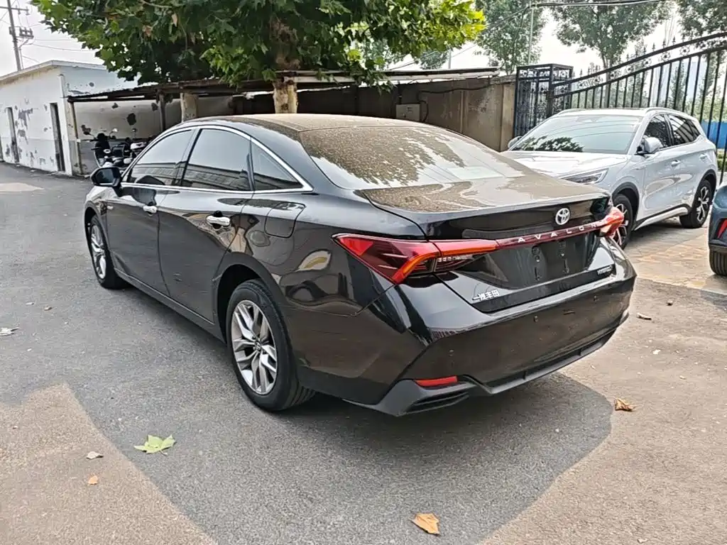 Toyota Avalon — миниатюра 5