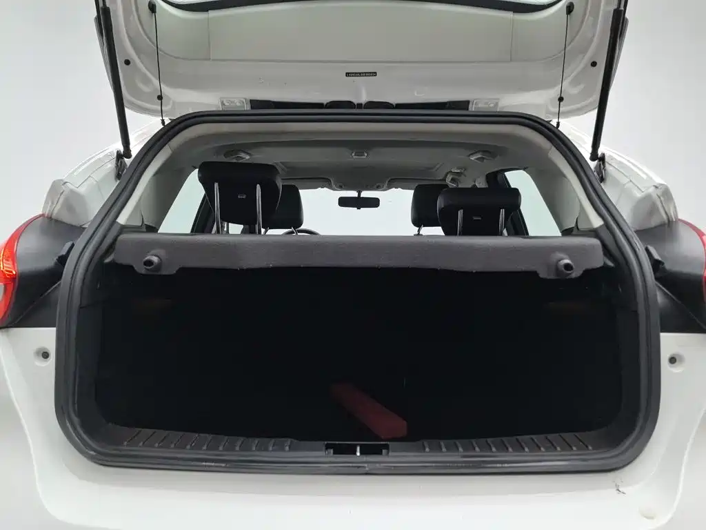 Ford Focus — миниатюра 16