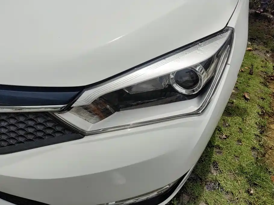 Haima Haima M3 — миниатюра 5