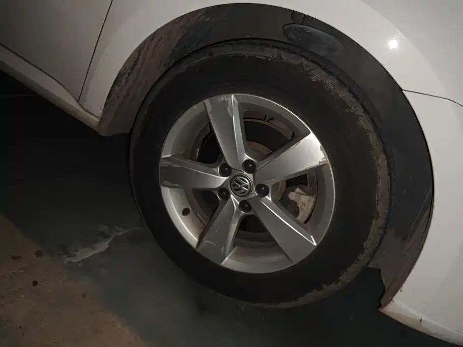 Volkswagen Lavida — миниатюра 6