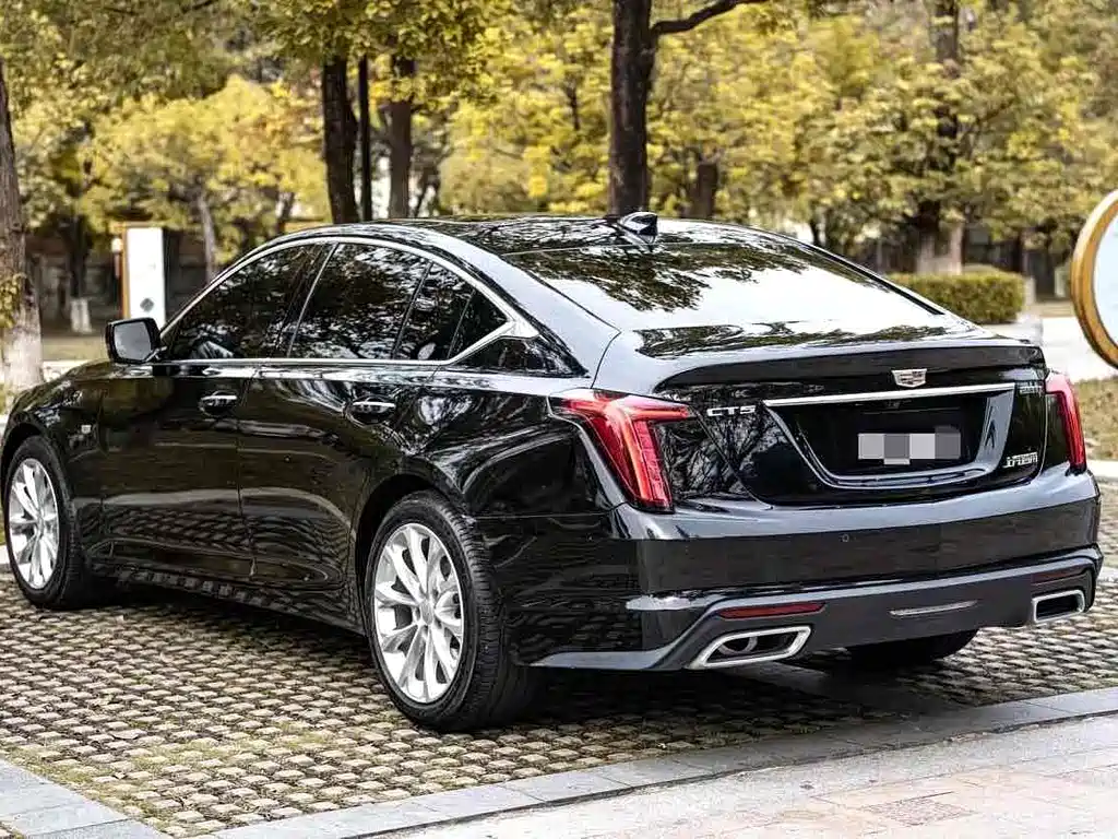 Cadillac CT5 — миниатюра 6