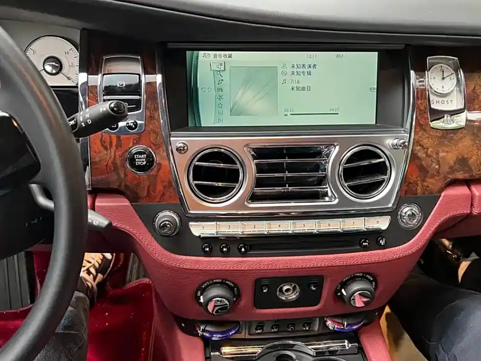 Rolls-Royce Ghost — миниатюра 5