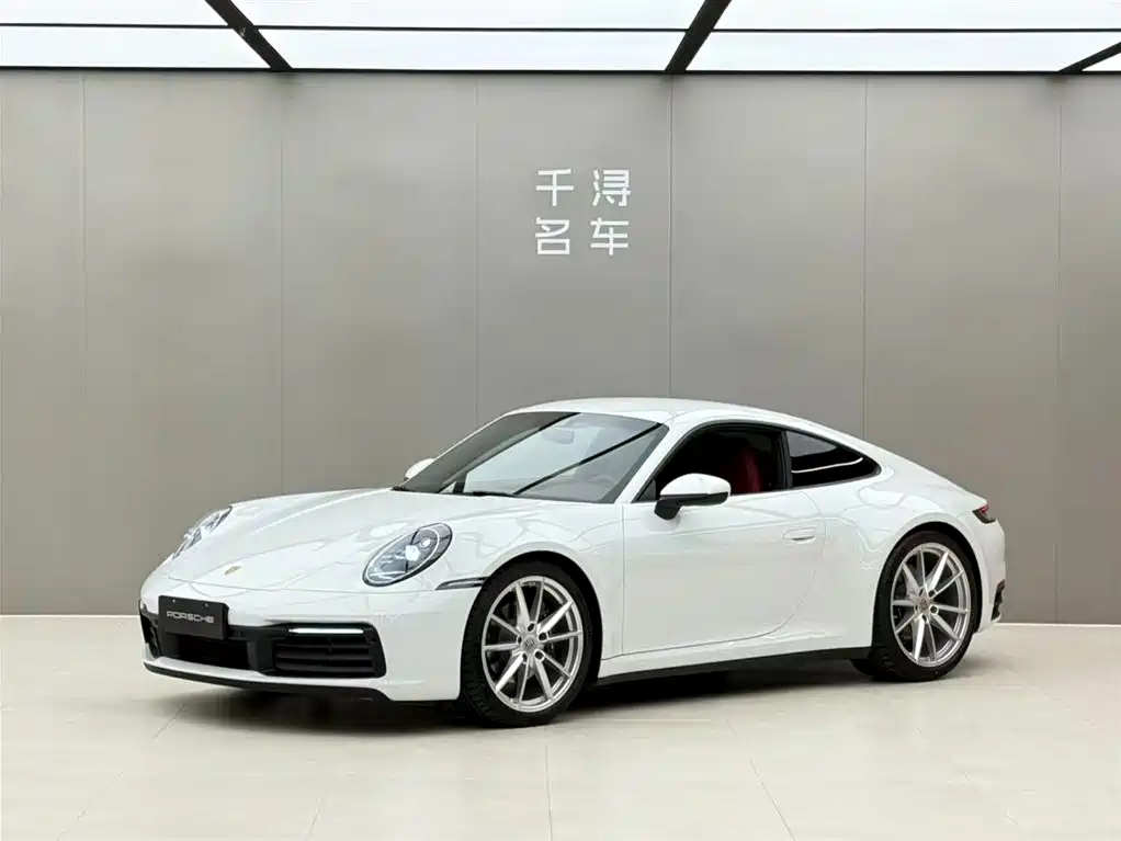 Porsche 911 2024