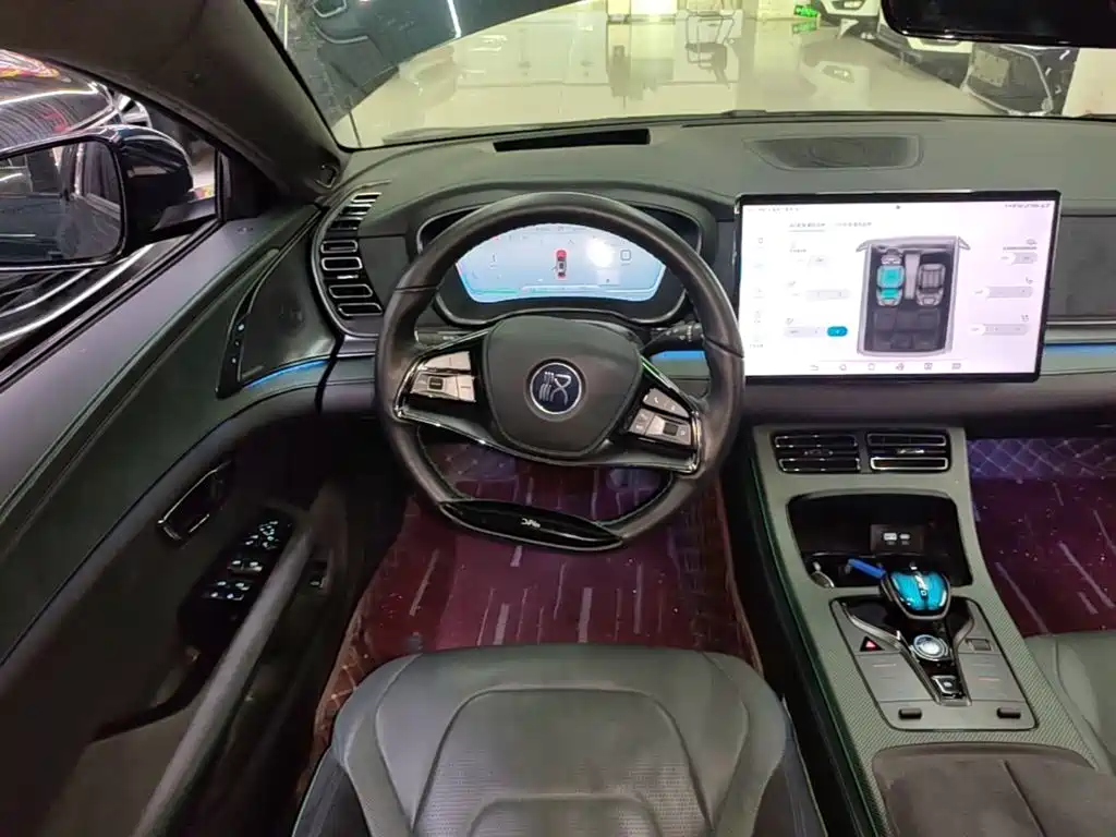 BYD Han — миниатюра 11