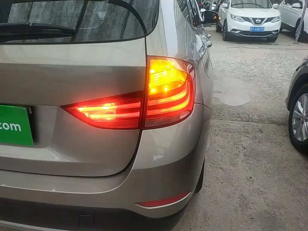 BMW X1 — миниатюра 8