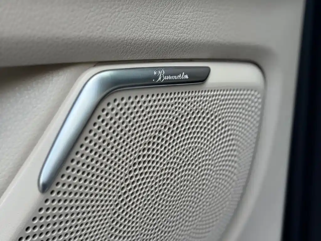 MERCEDES-BENZ V CLASS