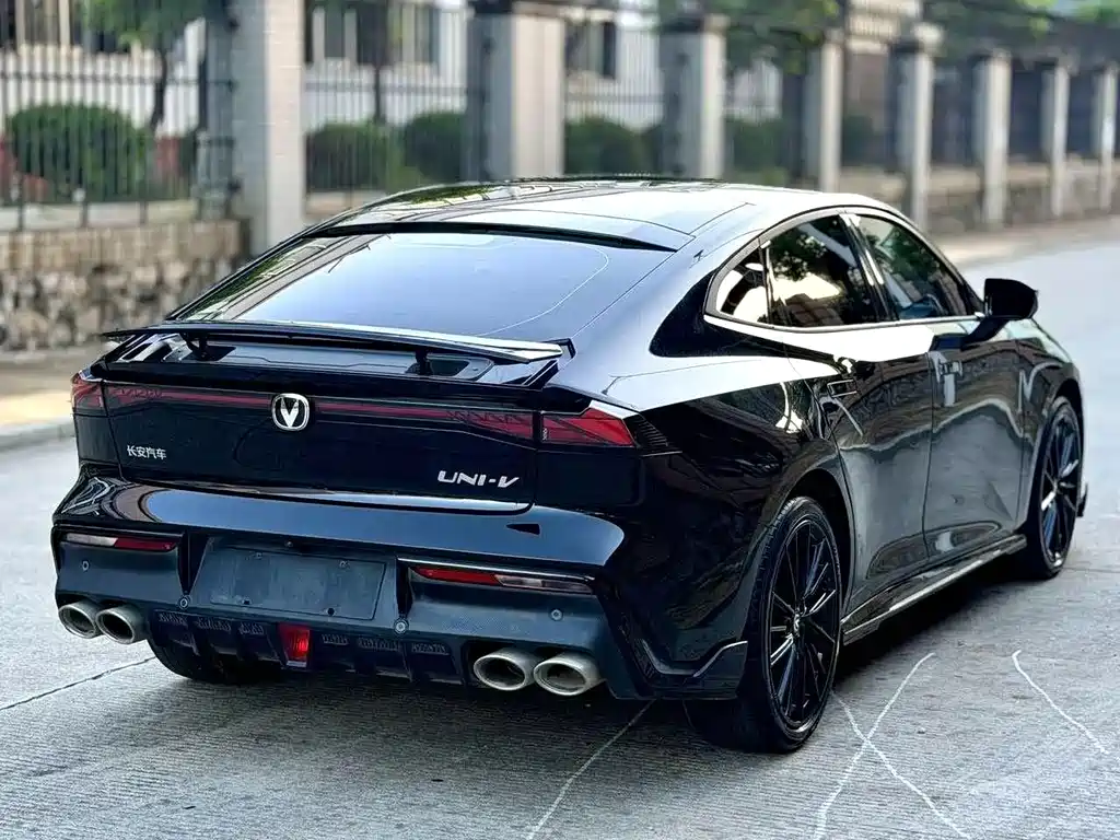 Changan UNI-V — миниатюра 7