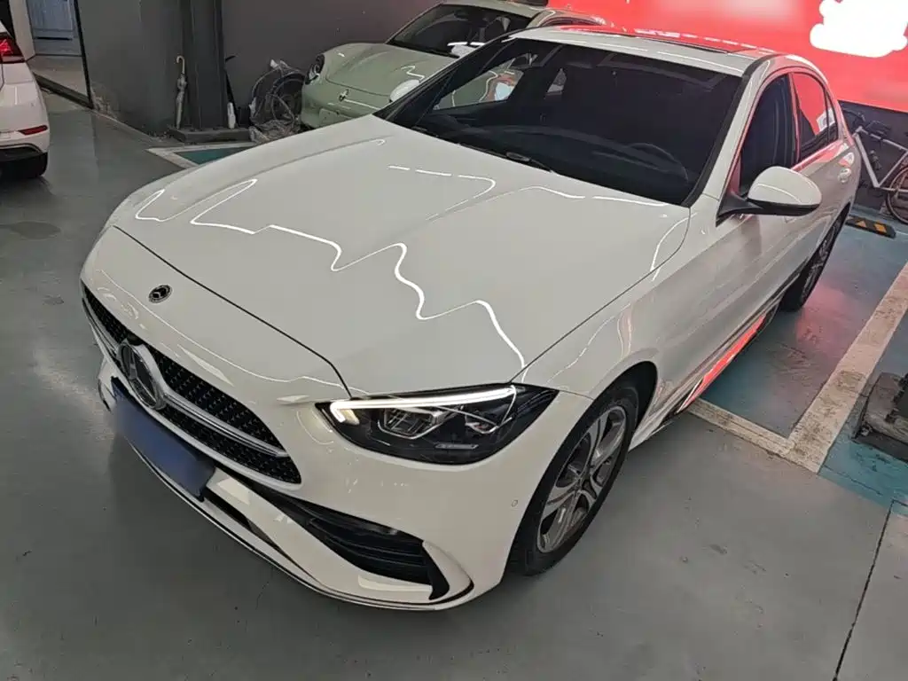 Mercedes-Benz C-Class — миниатюра 2