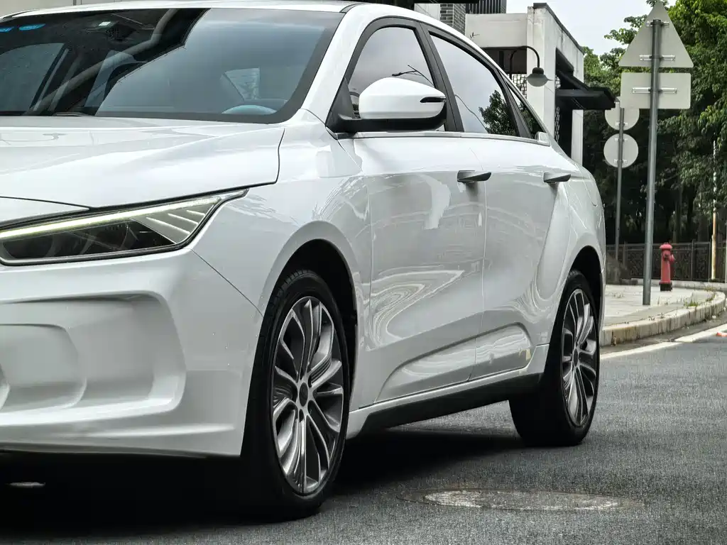 Geely A