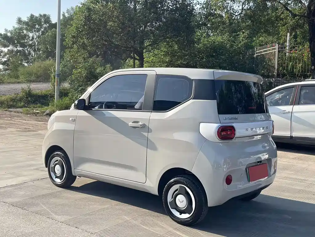 Wuling MINIEV — миниатюра 7