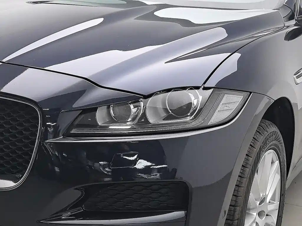 Jaguar F-PACE — миниатюра 7