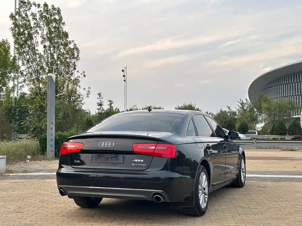 Audi A6L — миниатюра 4