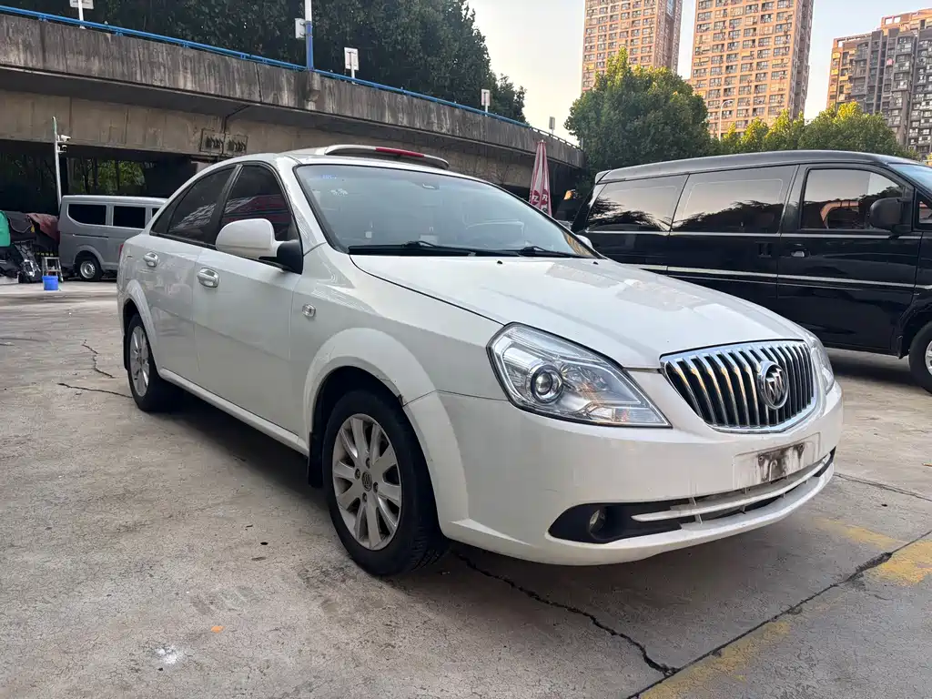 Buick Excelle — миниатюра 3