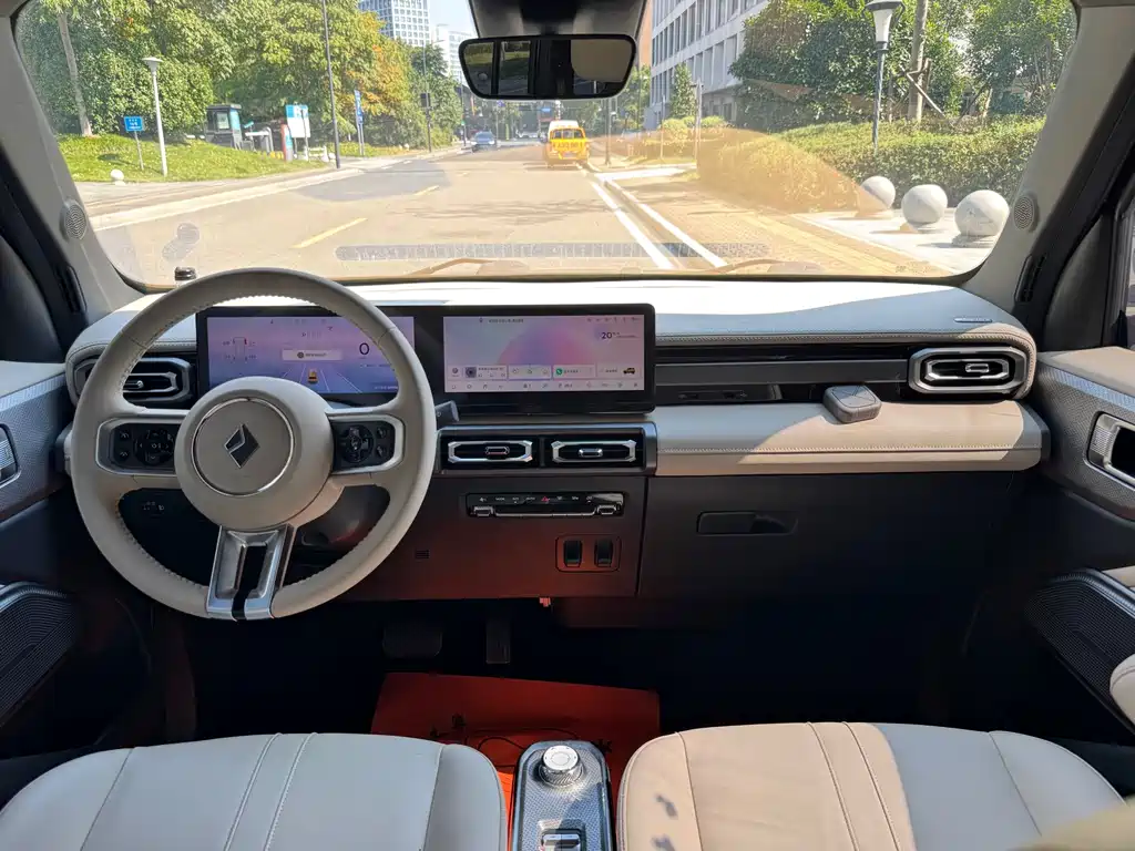 Baojun Yueye — миниатюра 6