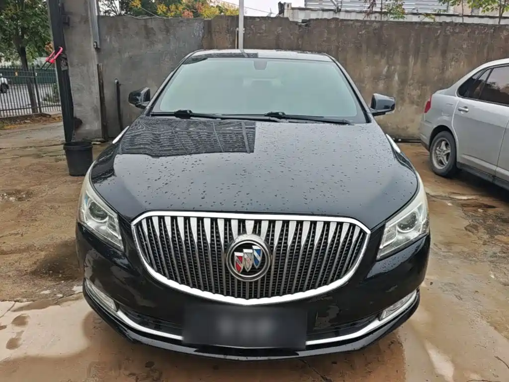 Buick LaCrosse — миниатюра 3
