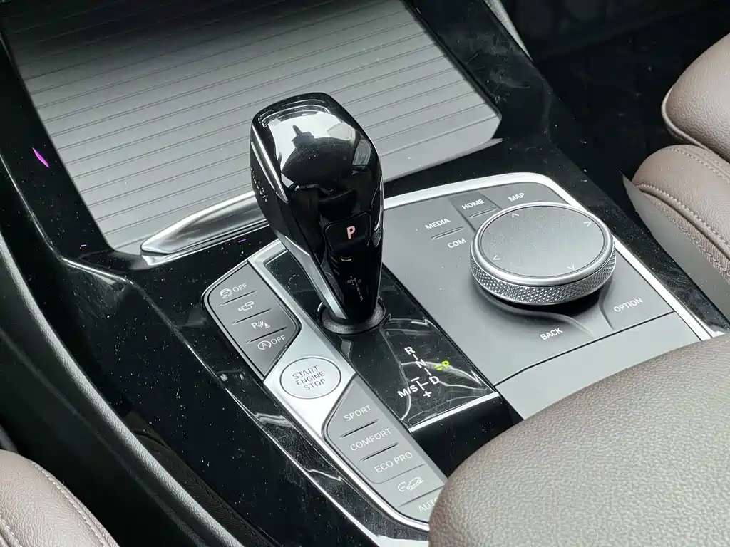 BMW X3 — миниатюра 11