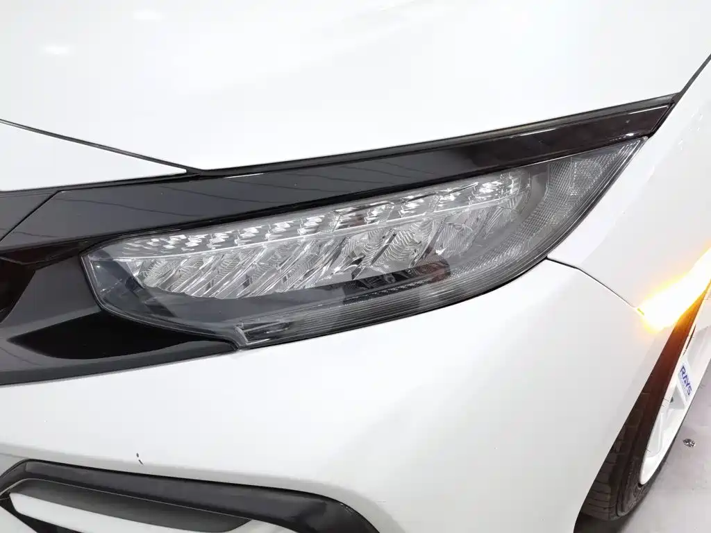 Honda Civic — миниатюра 7