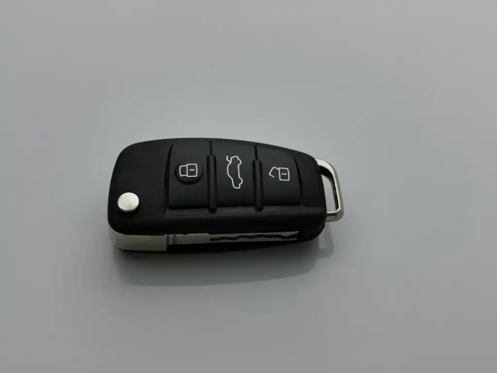 Audi Q2L e-tron — миниатюра 19