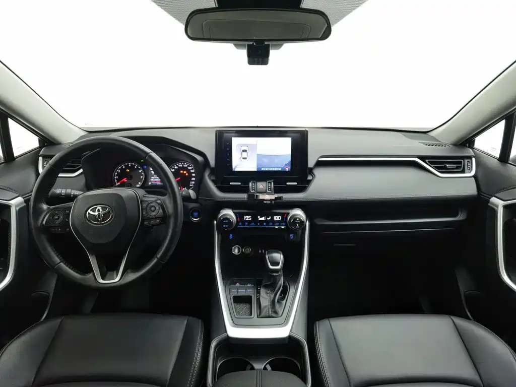 Toyota Wildlander — миниатюра 5