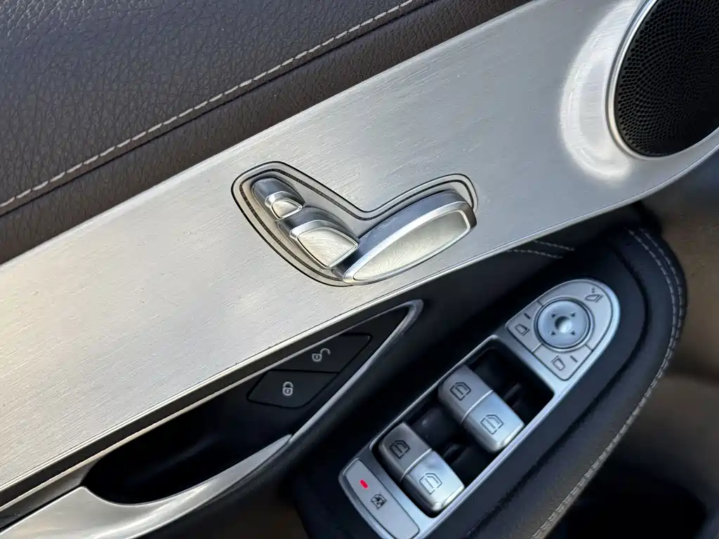 Mercedes-Benz GLC — миниатюра 19
