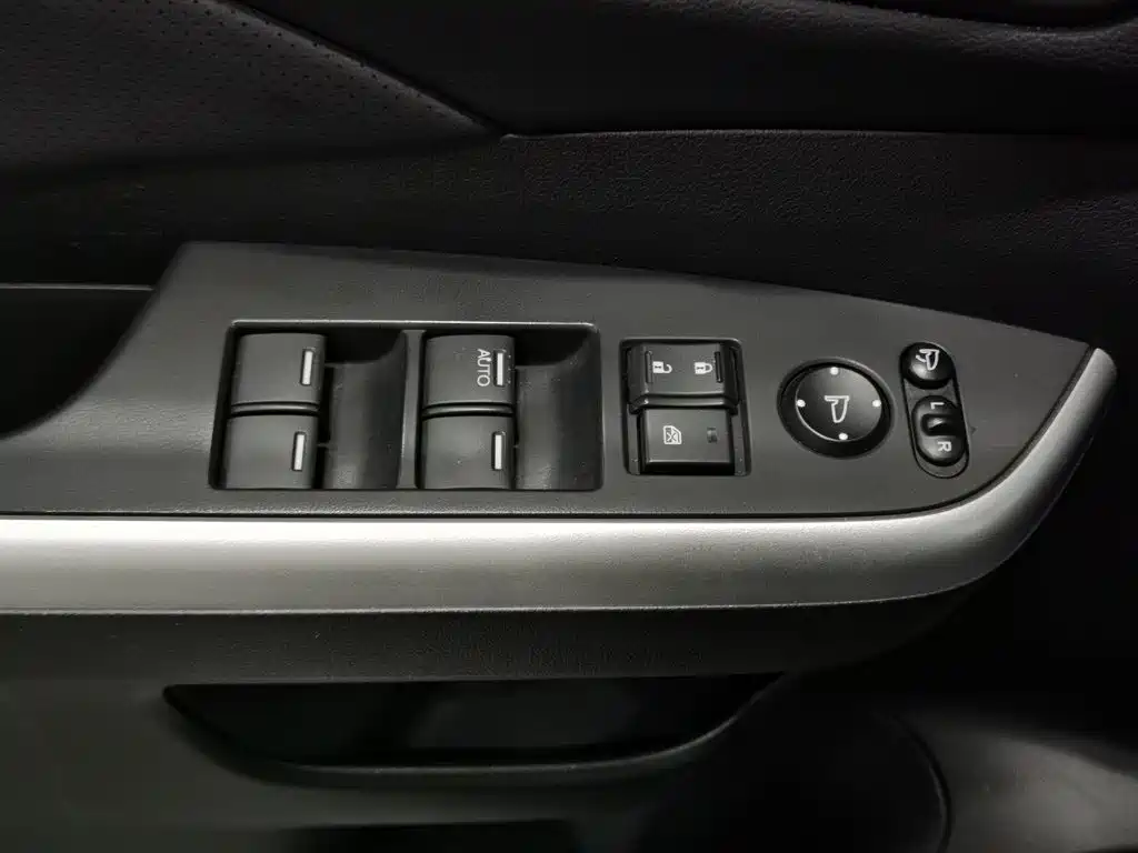 Honda CR-V — миниатюра 9