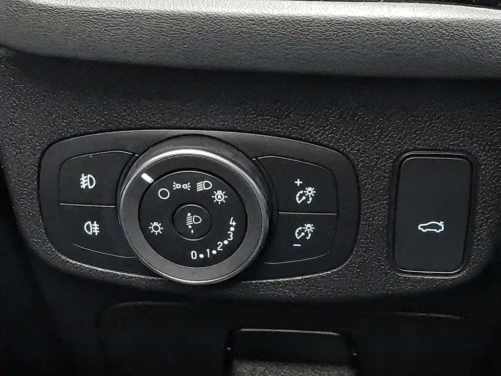 Ford Focus — миниатюра 21