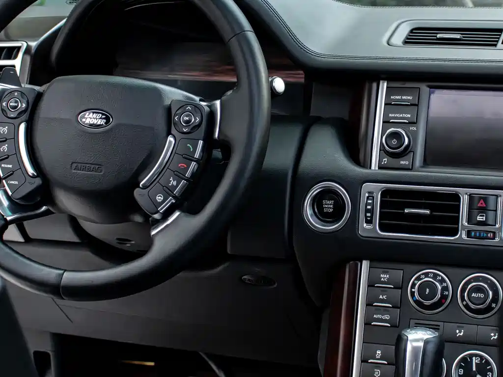 Land Rover Range Rover — миниатюра 13