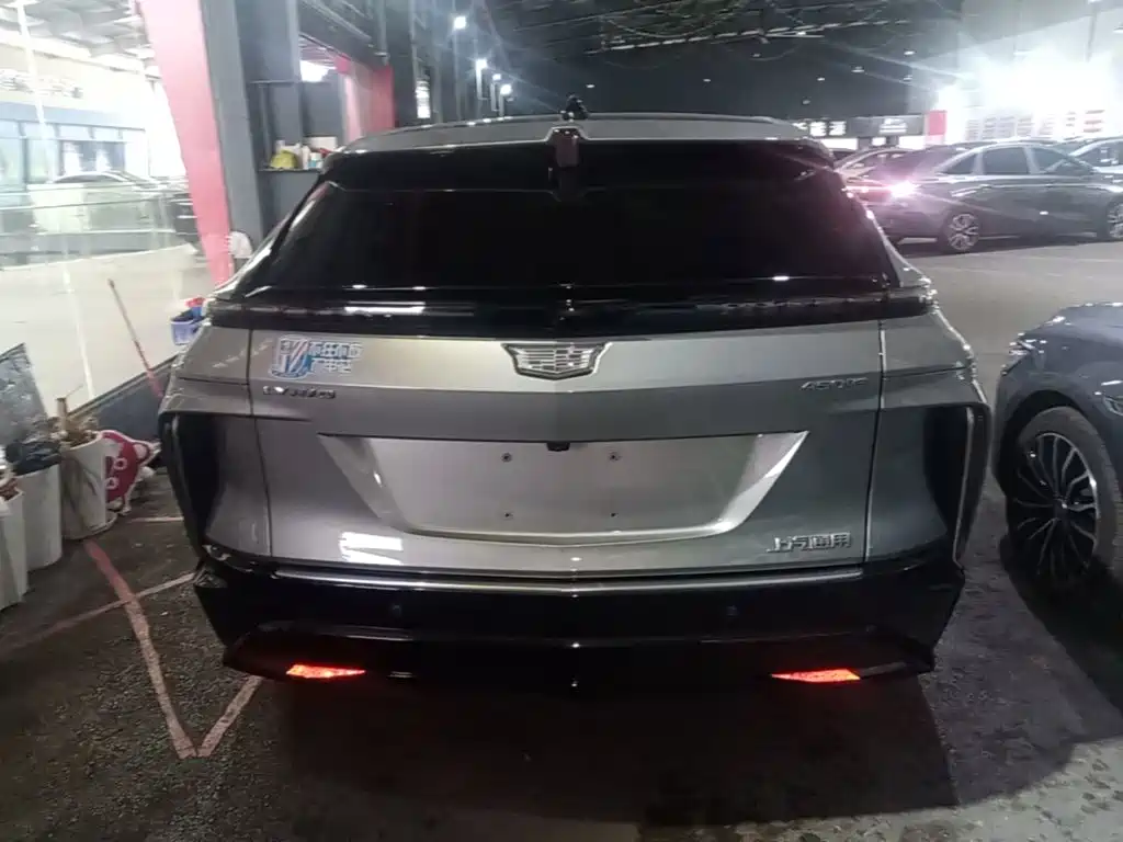Cadillac Lyriq — миниатюра 6