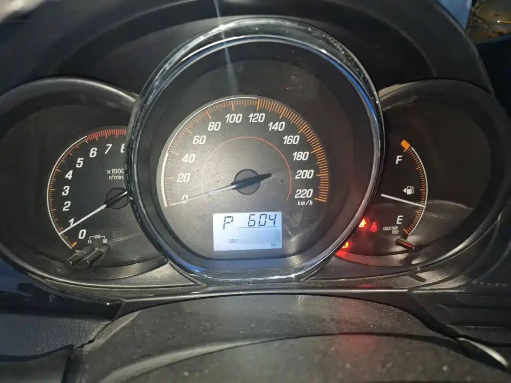 Toyota Yaris L — миниатюра 4