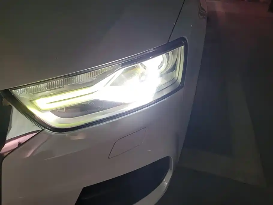 Audi Q3 — миниатюра 5
