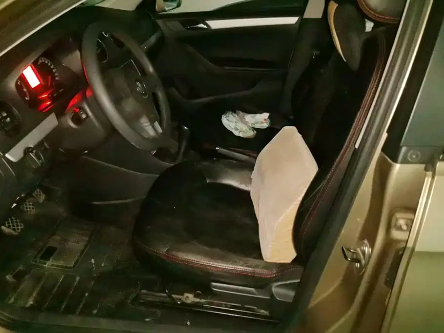 Volkswagen Jetta — миниатюра 9