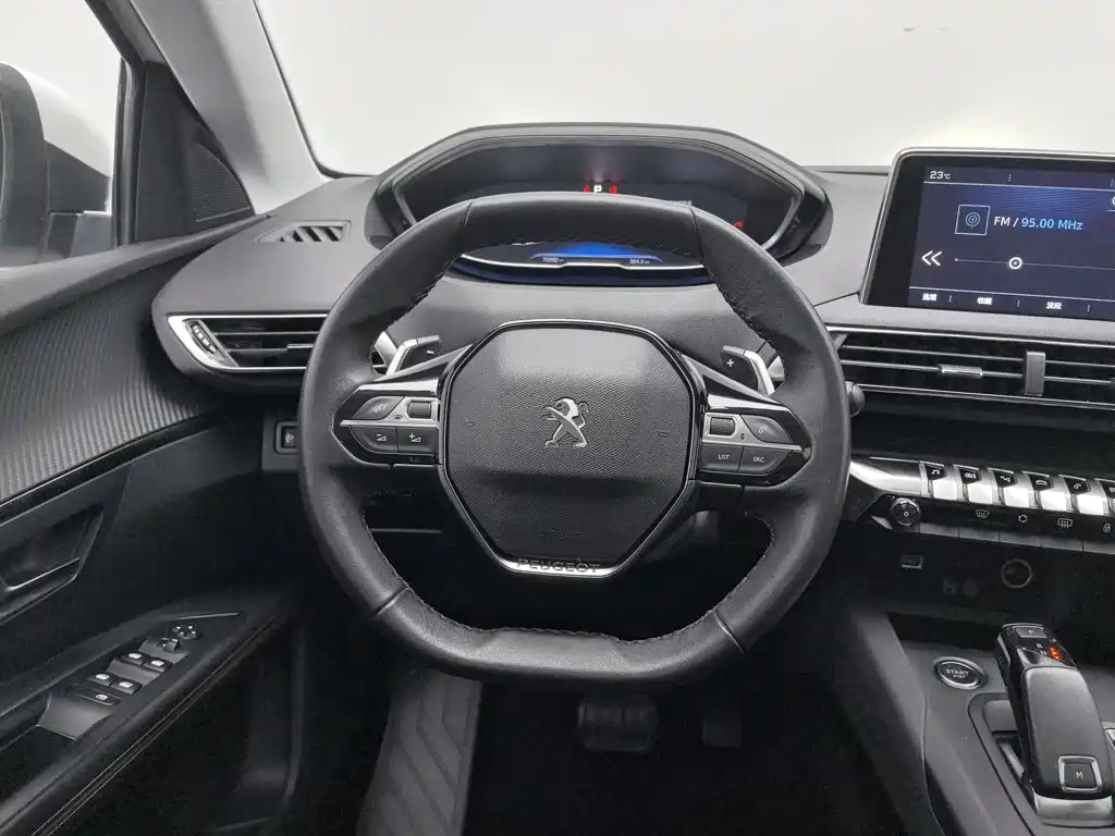 Peugeot 4008 — миниатюра 11