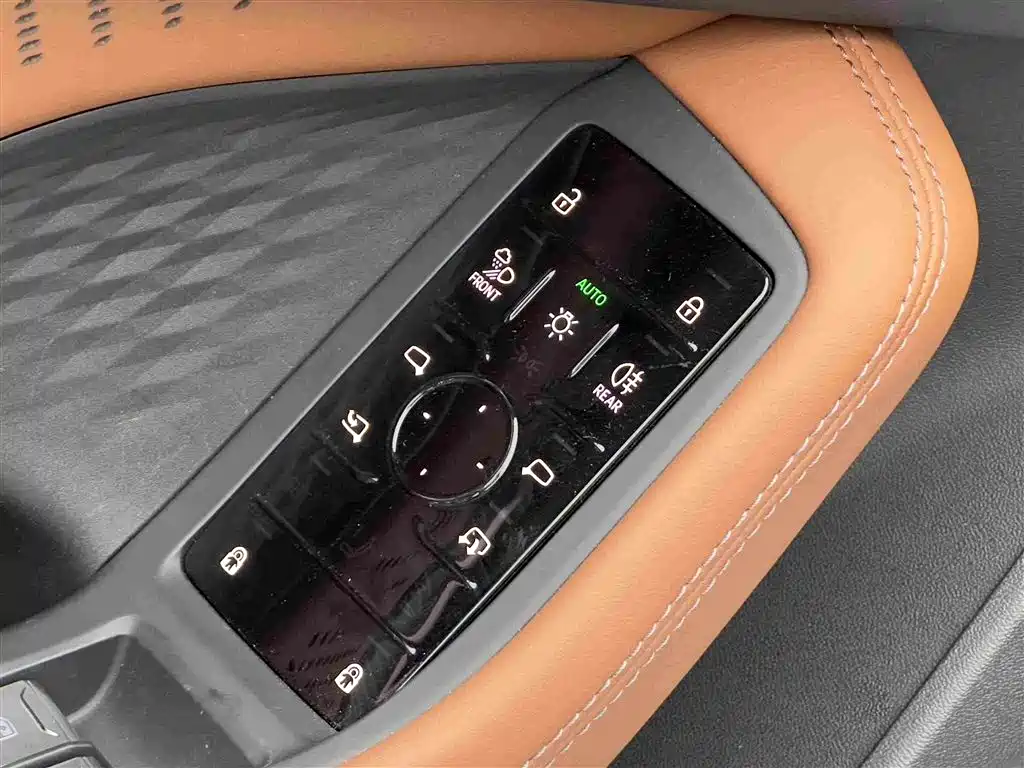 Audi A5L — миниатюра 15