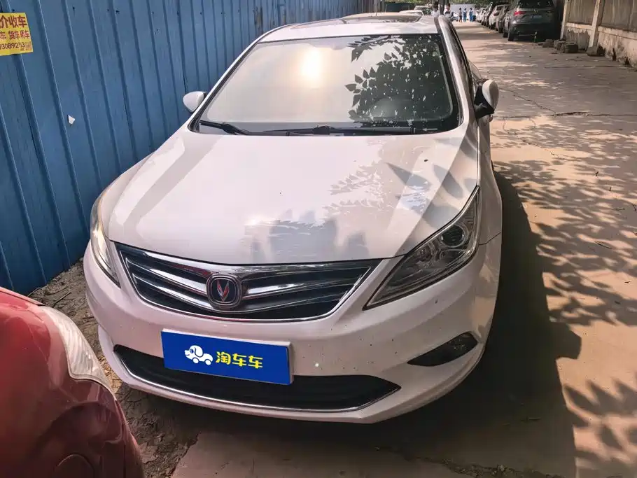 Changan Eado — миниатюра 2