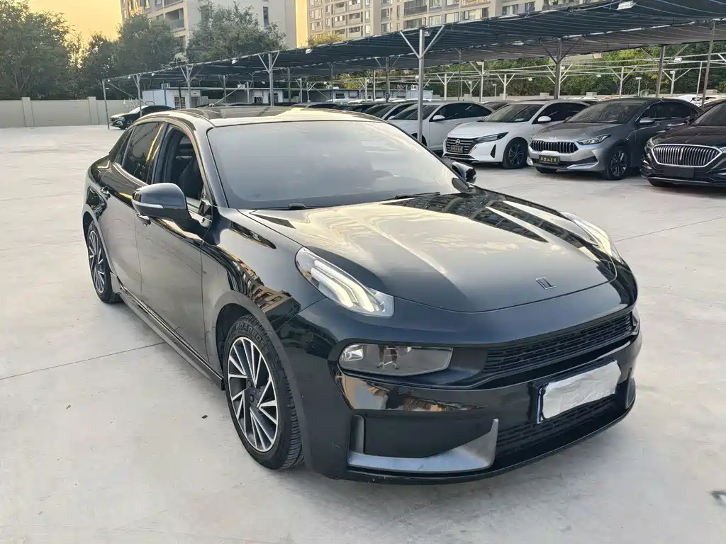 Lynk & Co 03 — миниатюра 3