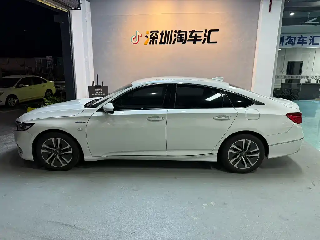 Honda Accord — миниатюра 3