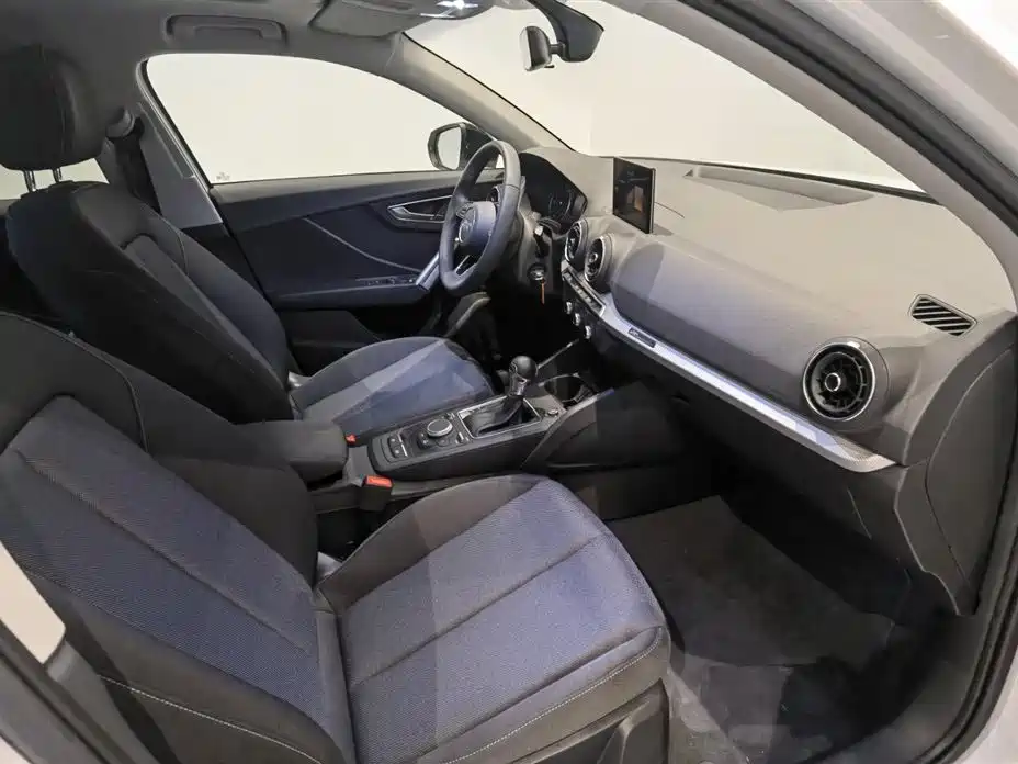 Audi Q2L 2020 35 TFSI