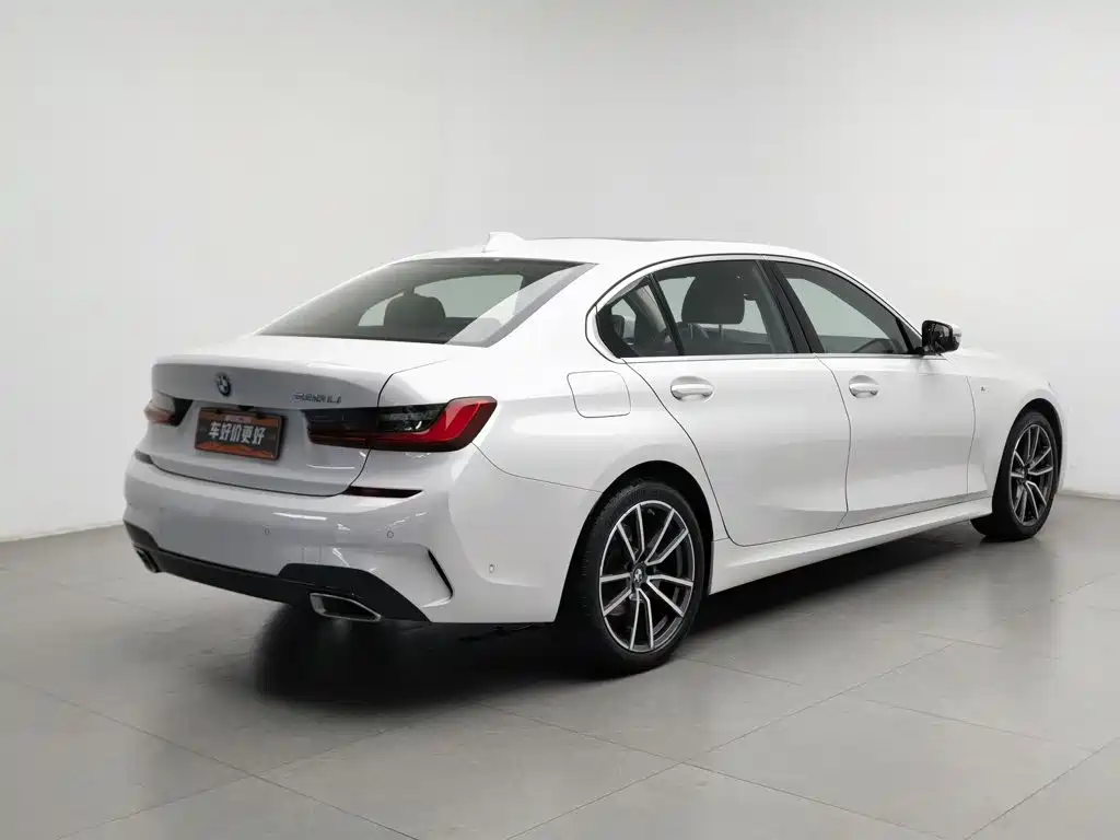 BMW 3 Series — миниатюра 2