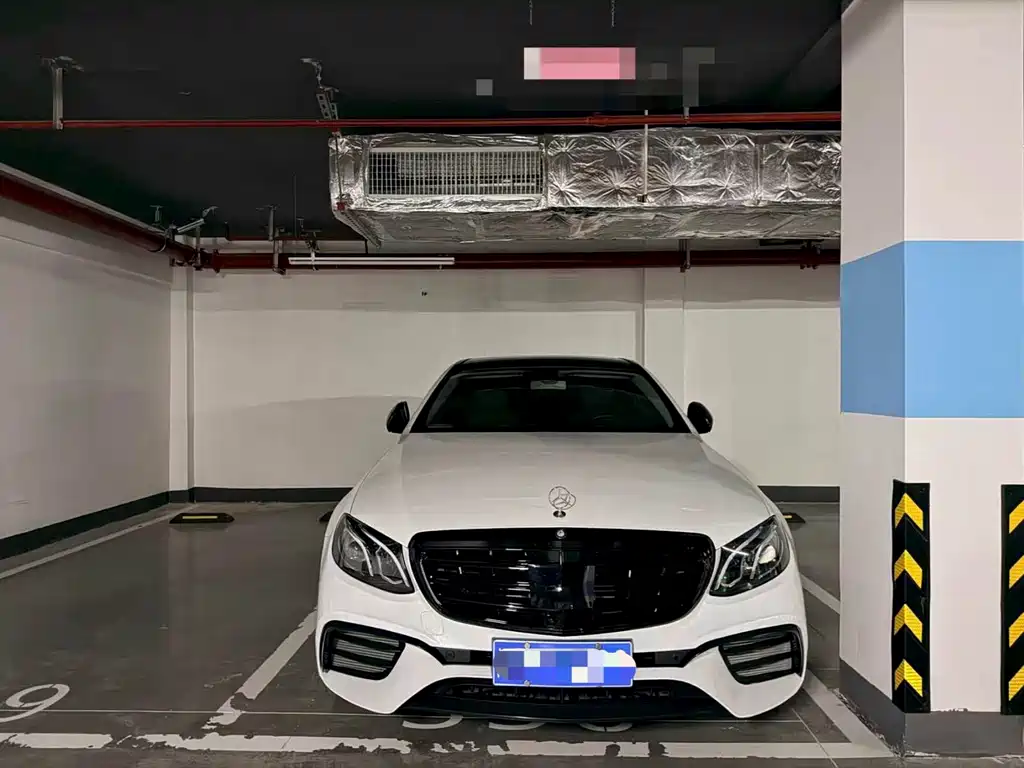 Mercedes-Benz E-Class — миниатюра 2