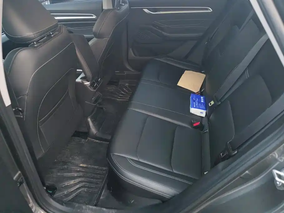 Geely Emgrand — миниатюра 11