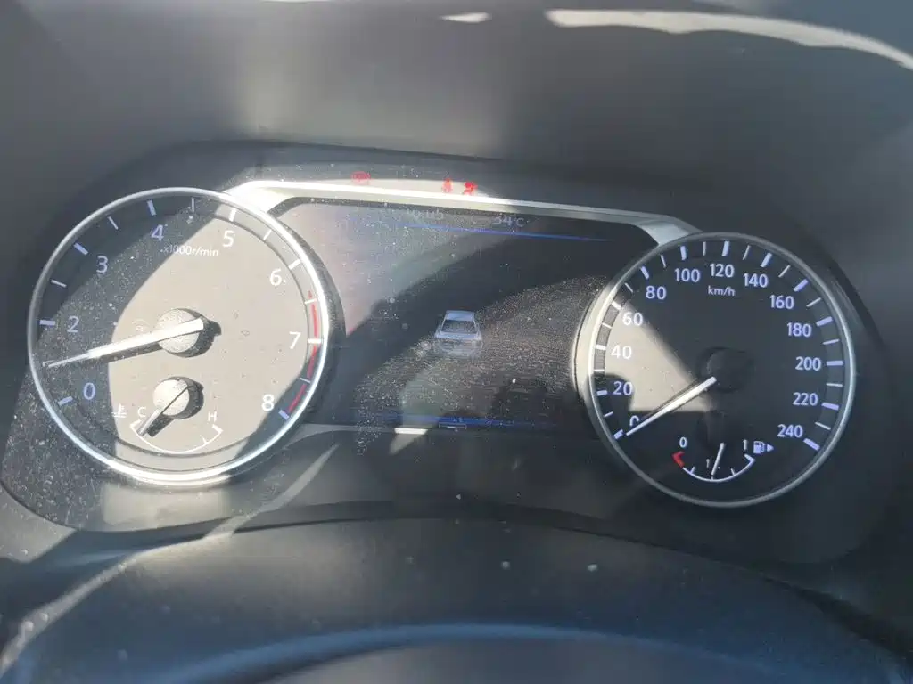 Nissan Sylphy — миниатюра 4