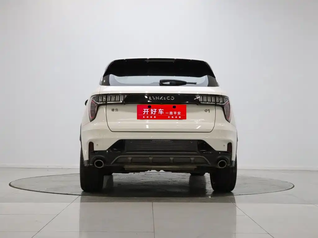 Lynk & Co 01 — миниатюра 5