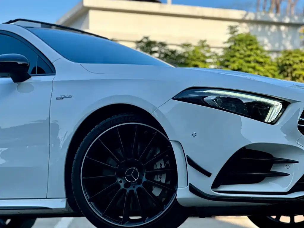 MERCEDES-BENZ A CLASS AMG