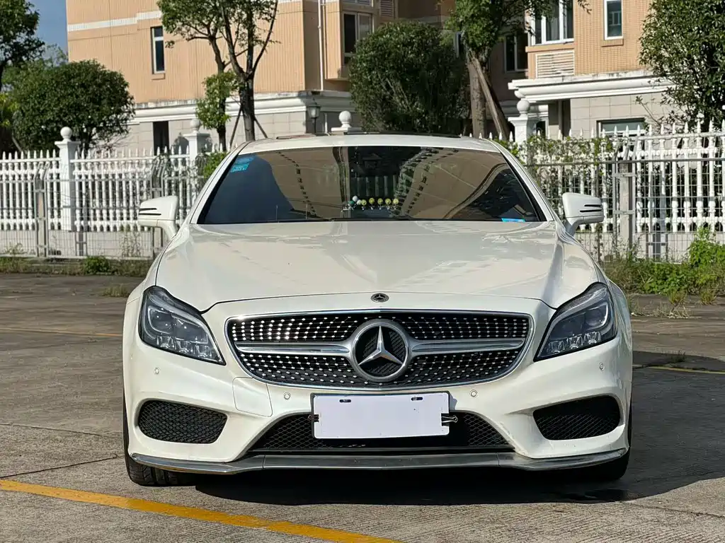 Mercedes-Benz CLS — миниатюра 2