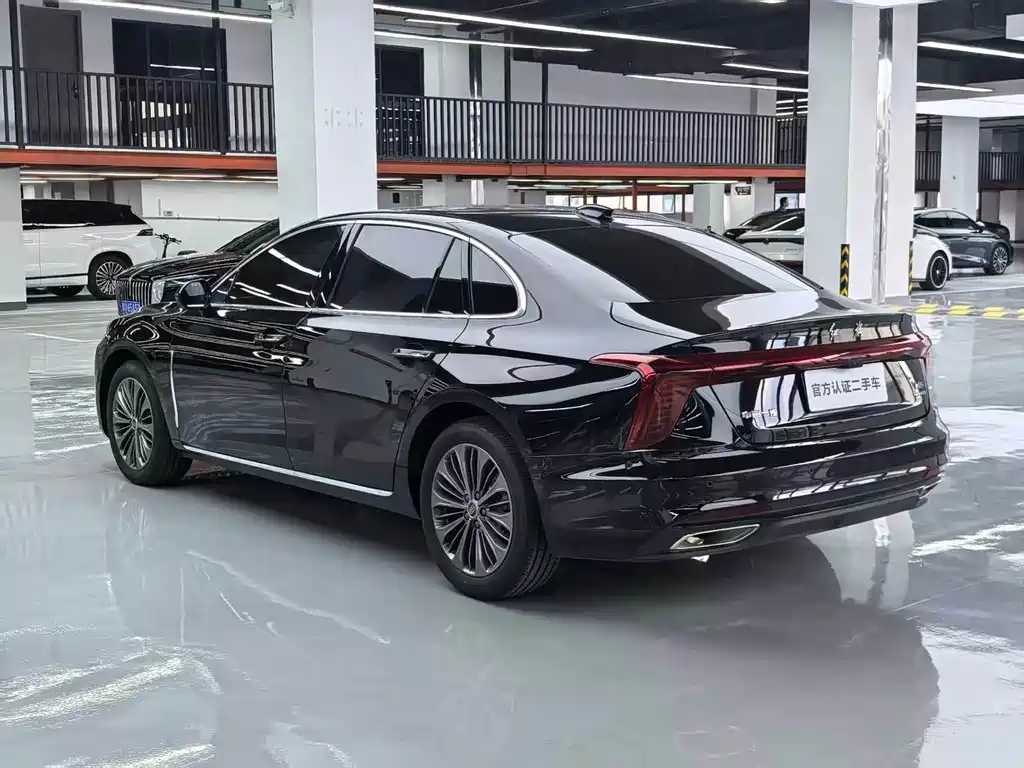 Hongqi Hongqi H5 — миниатюра 12