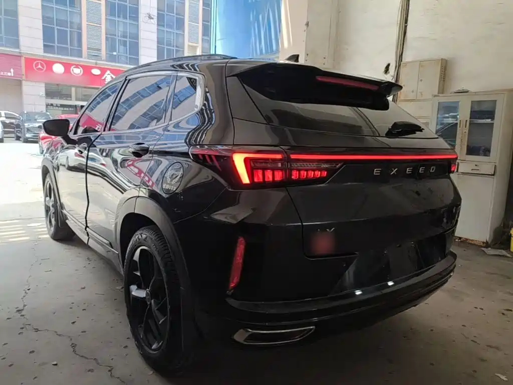 Exeed Zhaofeng — миниатюра 5