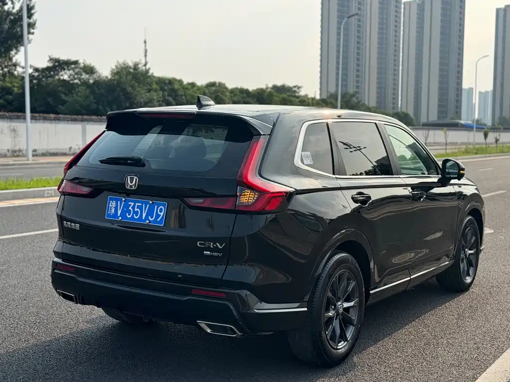 Honda CR-V - фото 4