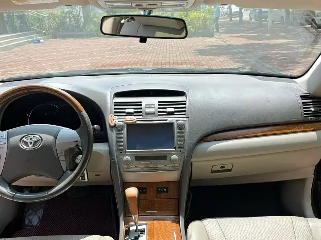 Toyota Camry 2009 200G Luxury